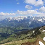 In Near Ski-area With Balcony & Parking * Kleinarl