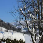 In Near Ski-area With Balcony & Parking 아파트