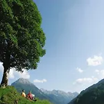 Lägenhet In Near Ski-area With Balcony & Parking Kleinarl