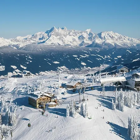 In Near Ski-area With Balcony & Parking Apartament Kleinarl