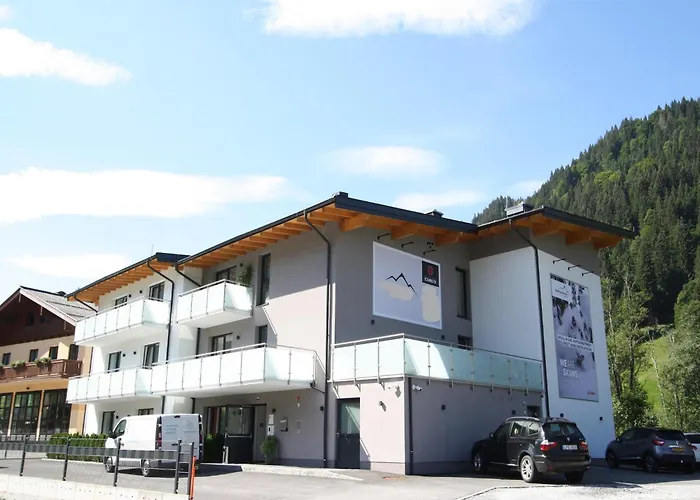 Lejlighed In Near Ski-area With Balcony & Parking