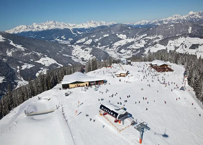 In Near Ski-area With Balcony & Parking Kleinarl