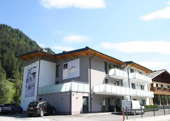 Lägenhet In Near Ski-area With Balcony & Parking *