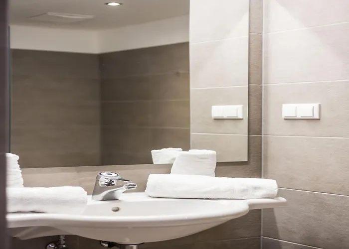 In Near Ski-area With Balcony & Parking * Kleinarl