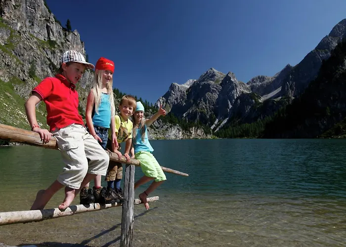 In Near Ski-area With Balcony & Parking Apartman Kleinarl